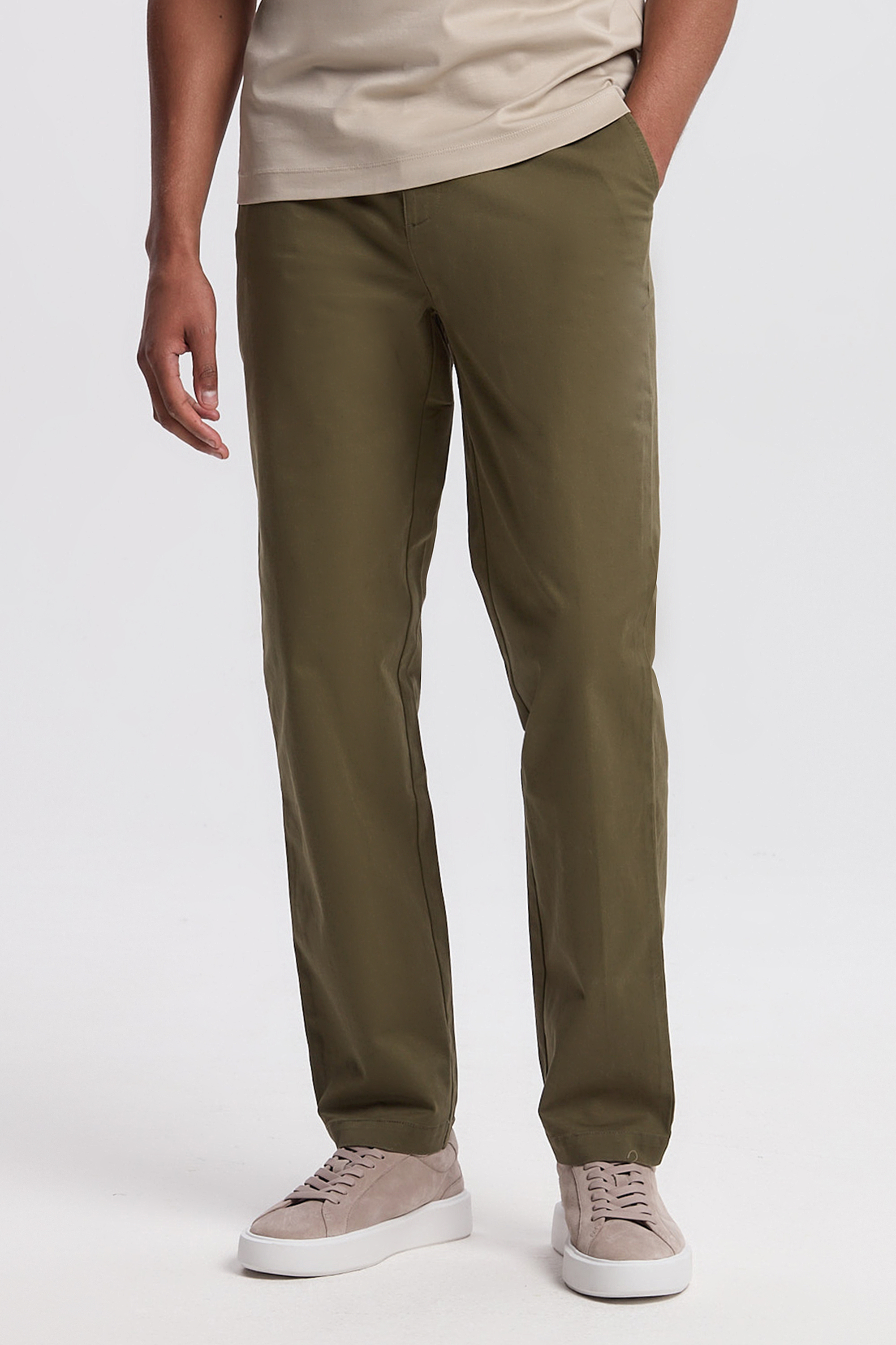 THE TWILL CHINO