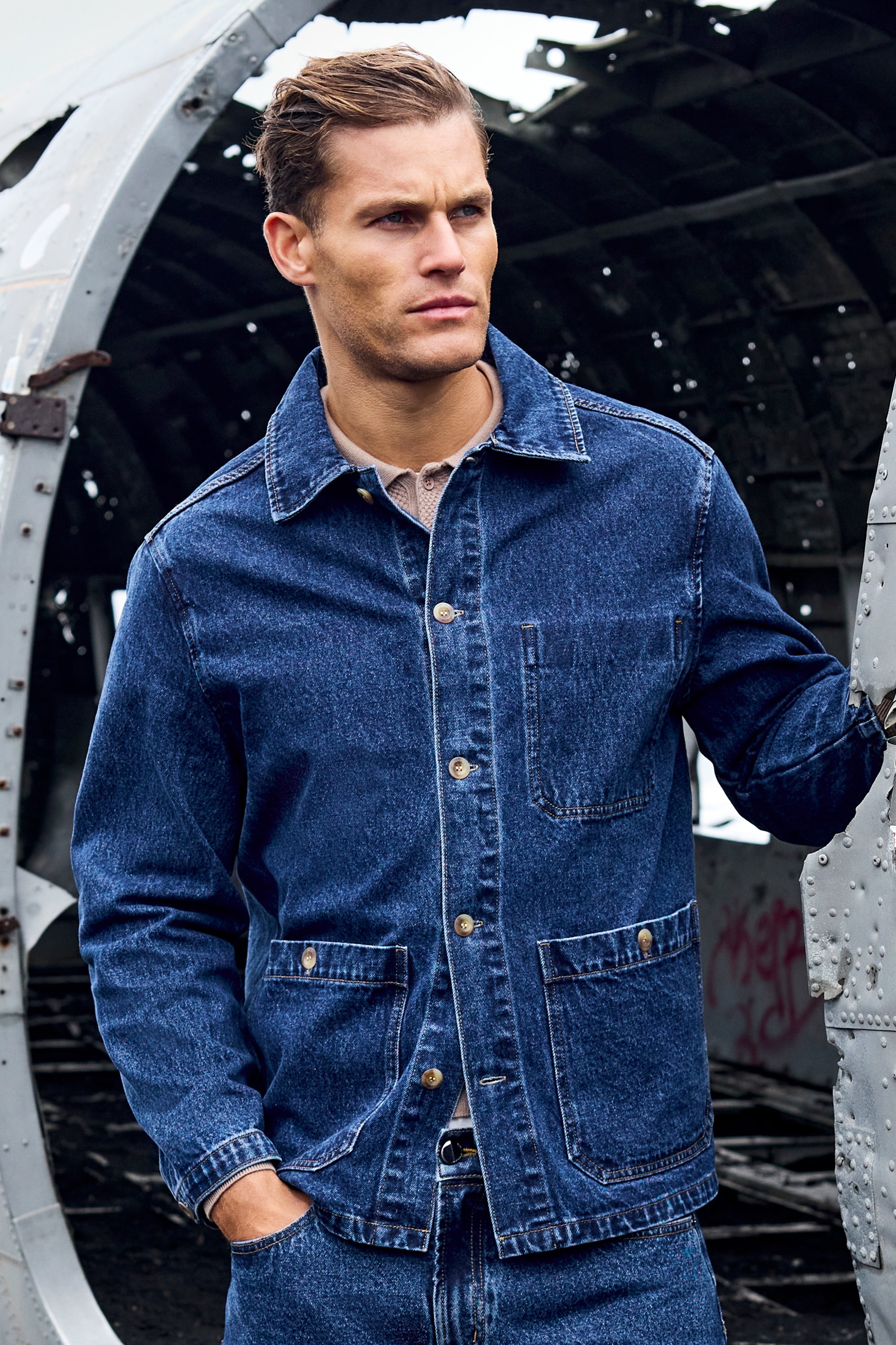 THE RAF OVERSHIRT