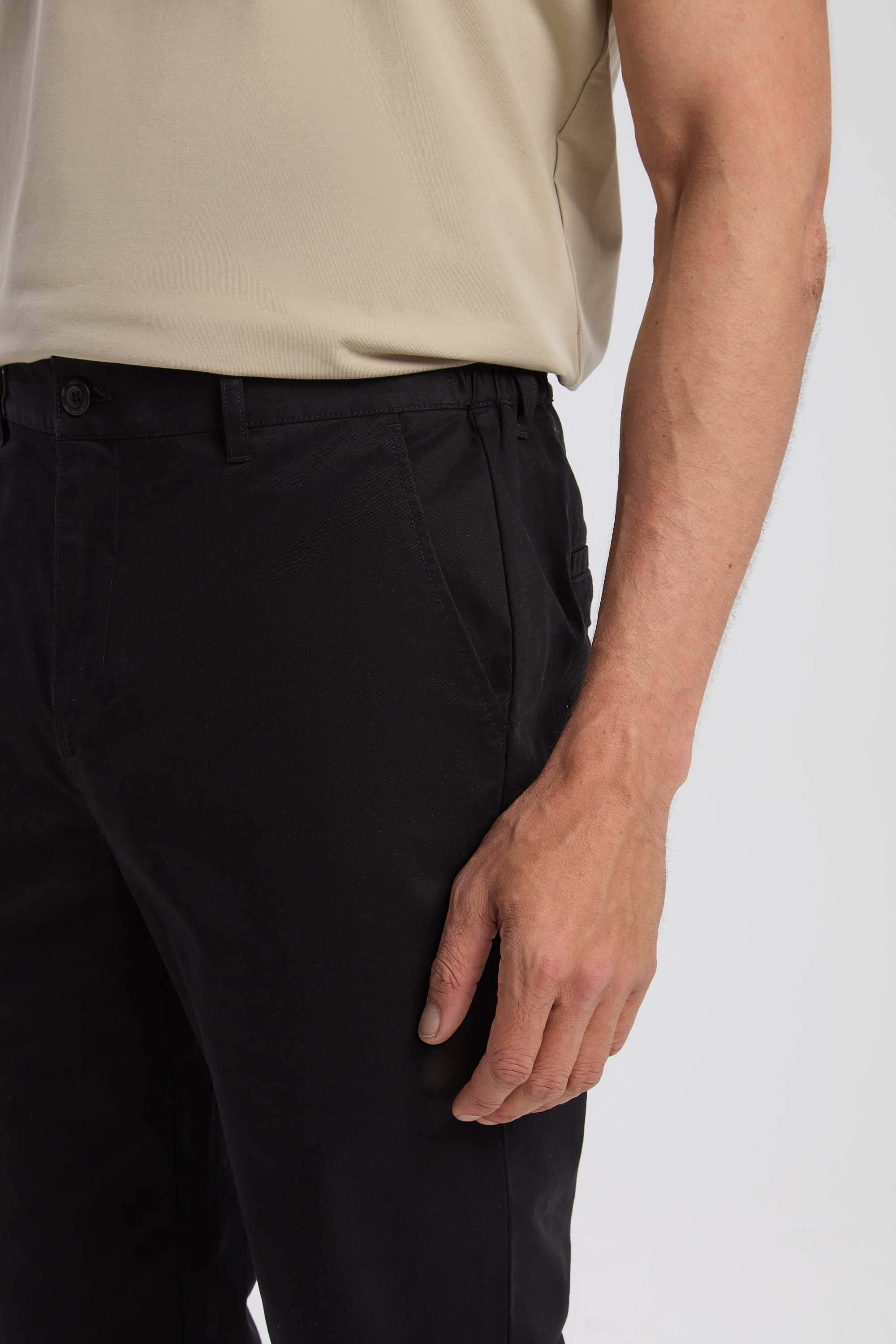 THE TWILL CHINO