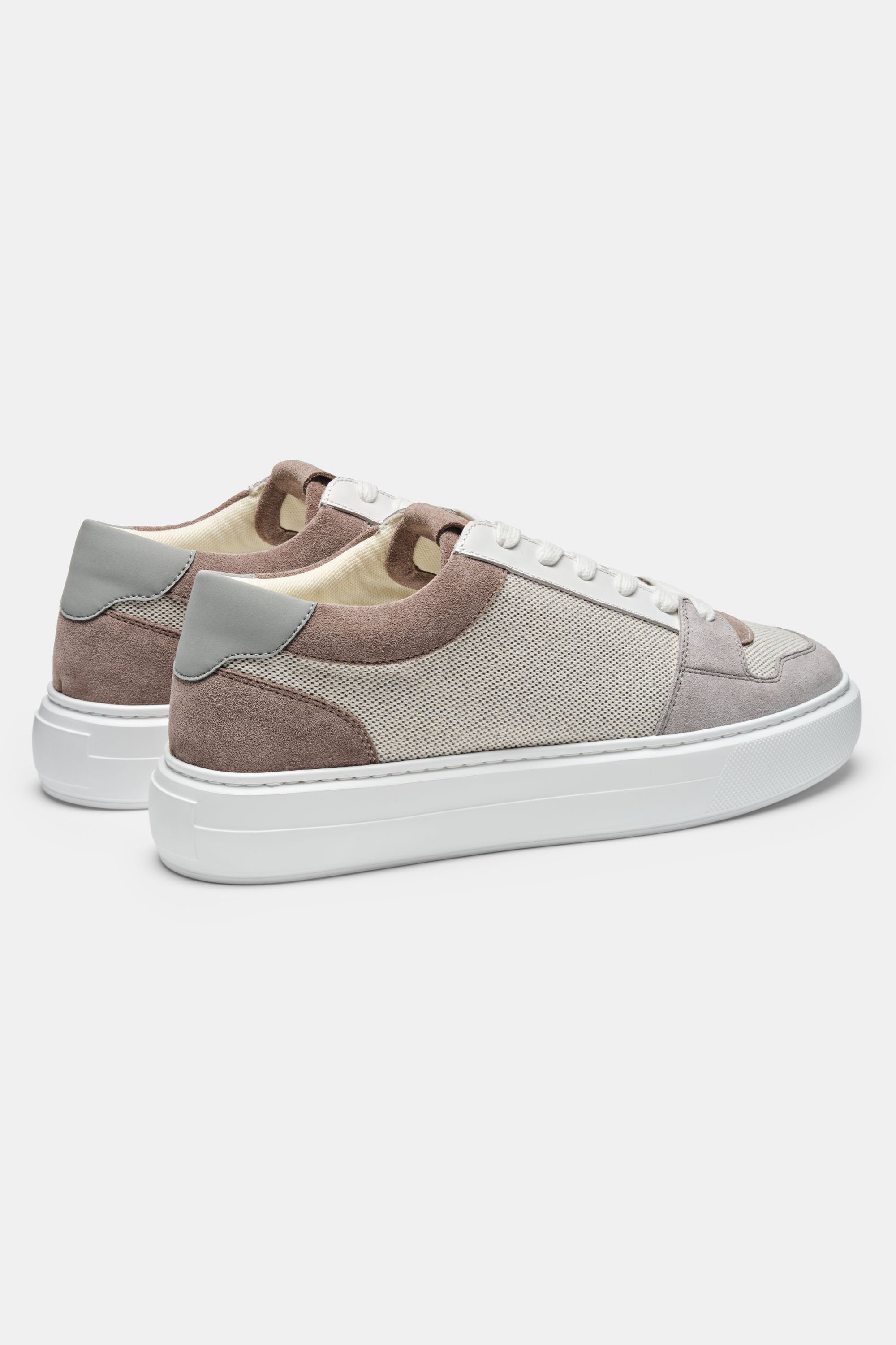 THE PAVIO TRAINER