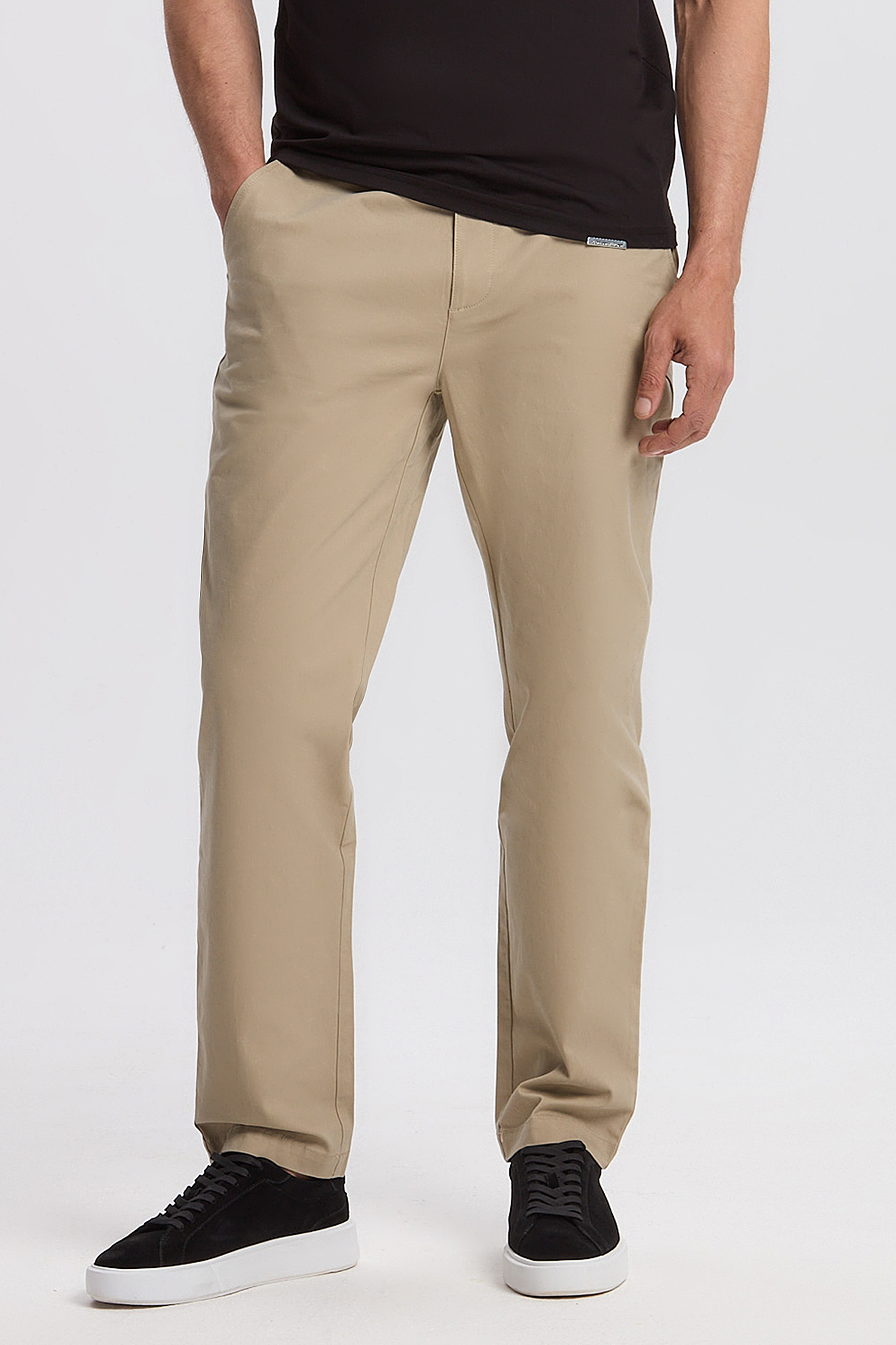 THE TWILL CHINO