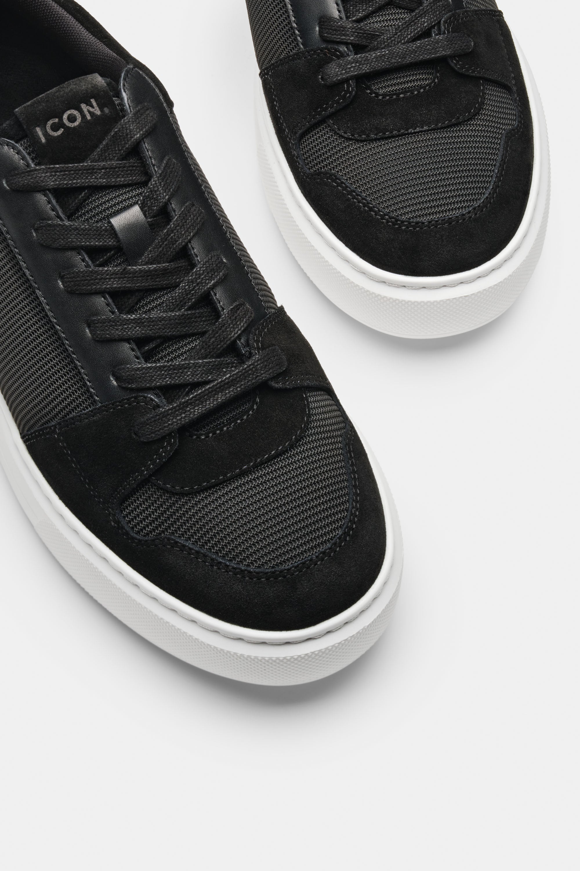 THE PAVIO TRAINER