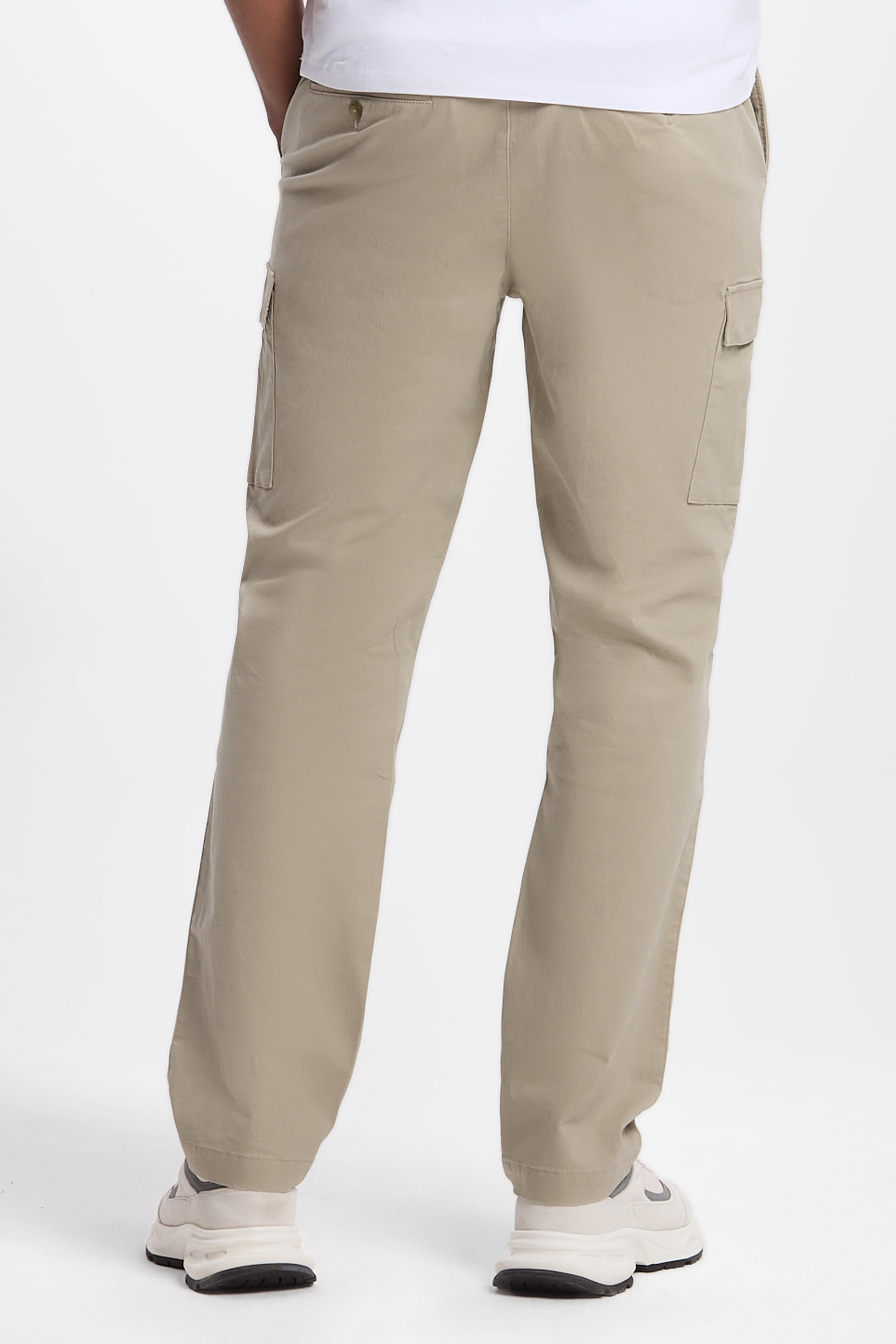 THE CARGO TROUSERS