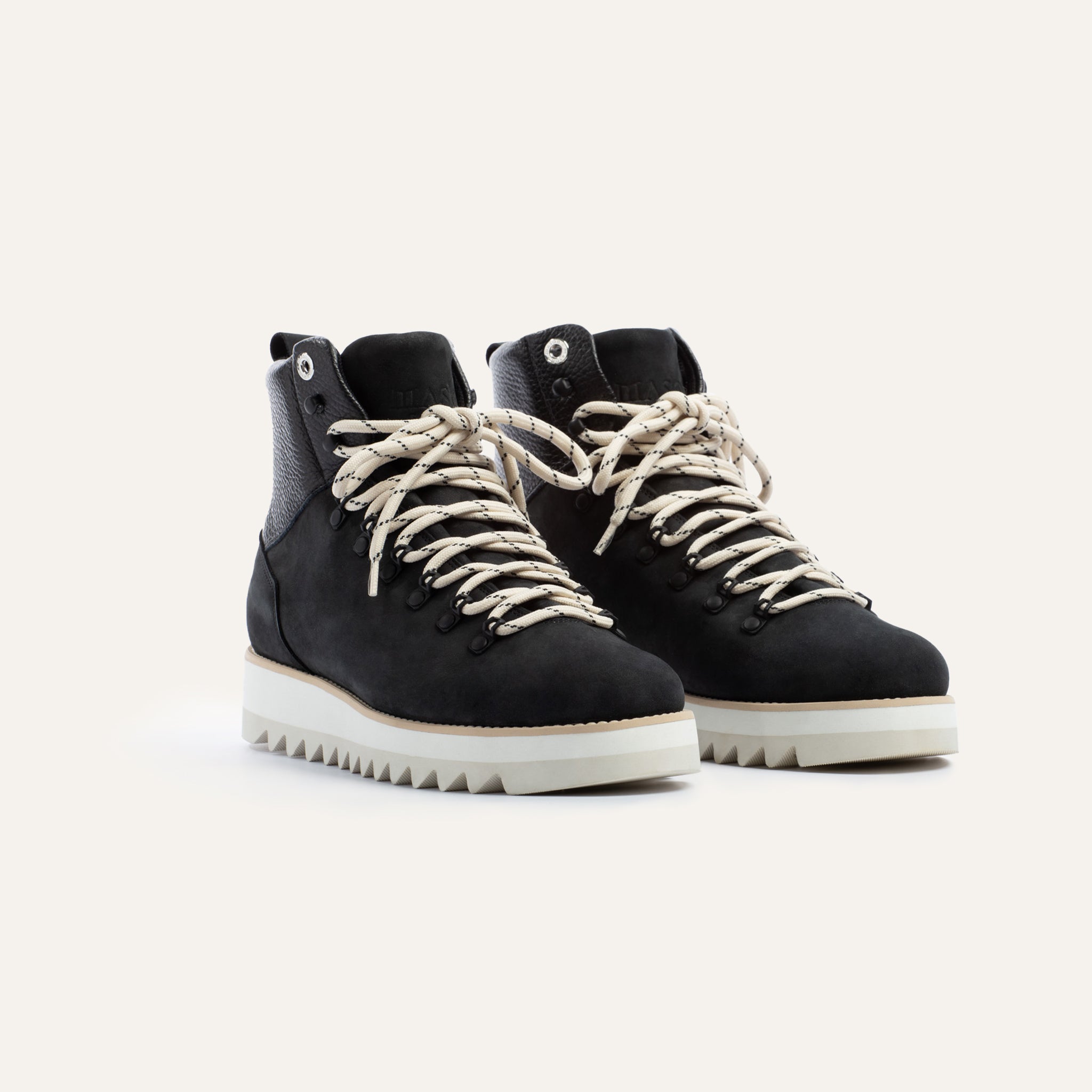 Massif Hi Montagna Black