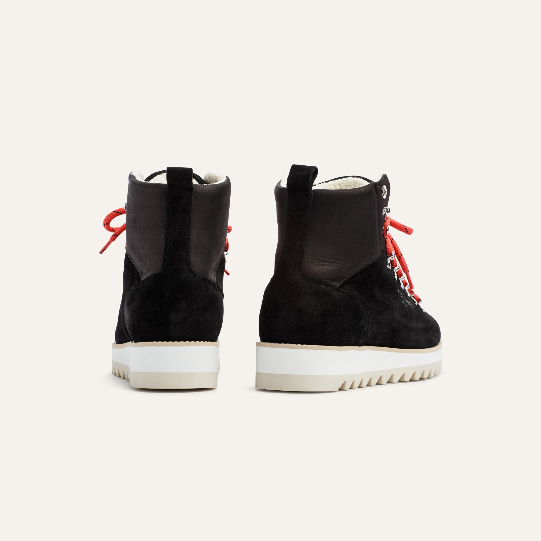 Massif Hi Originale Black