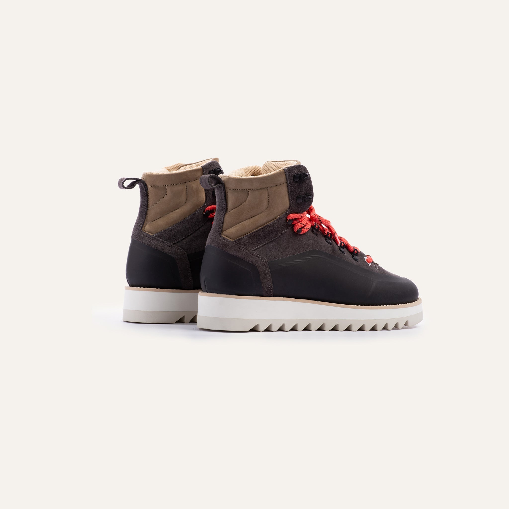 Ridge Hi Montagna Black