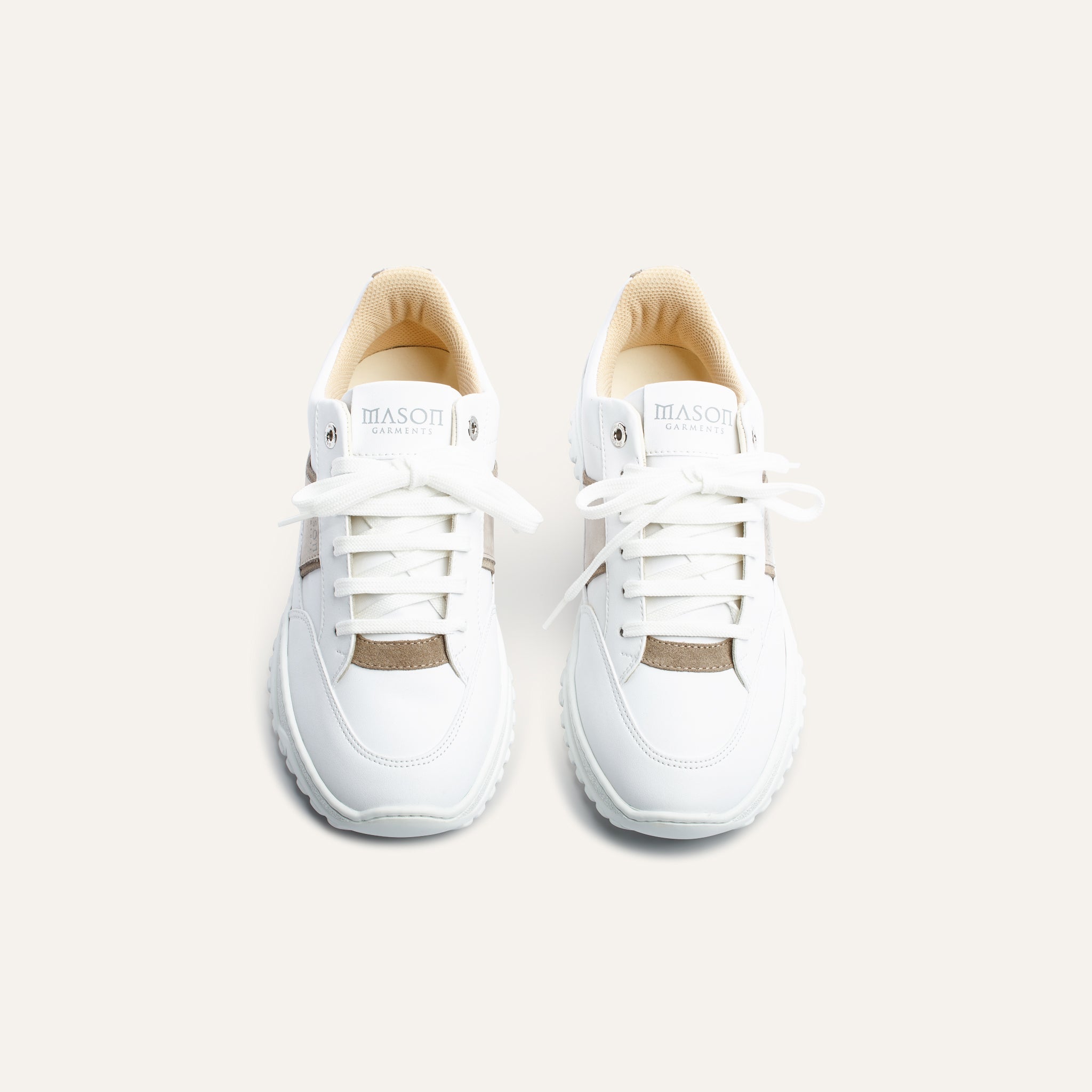 Tia Runner White
